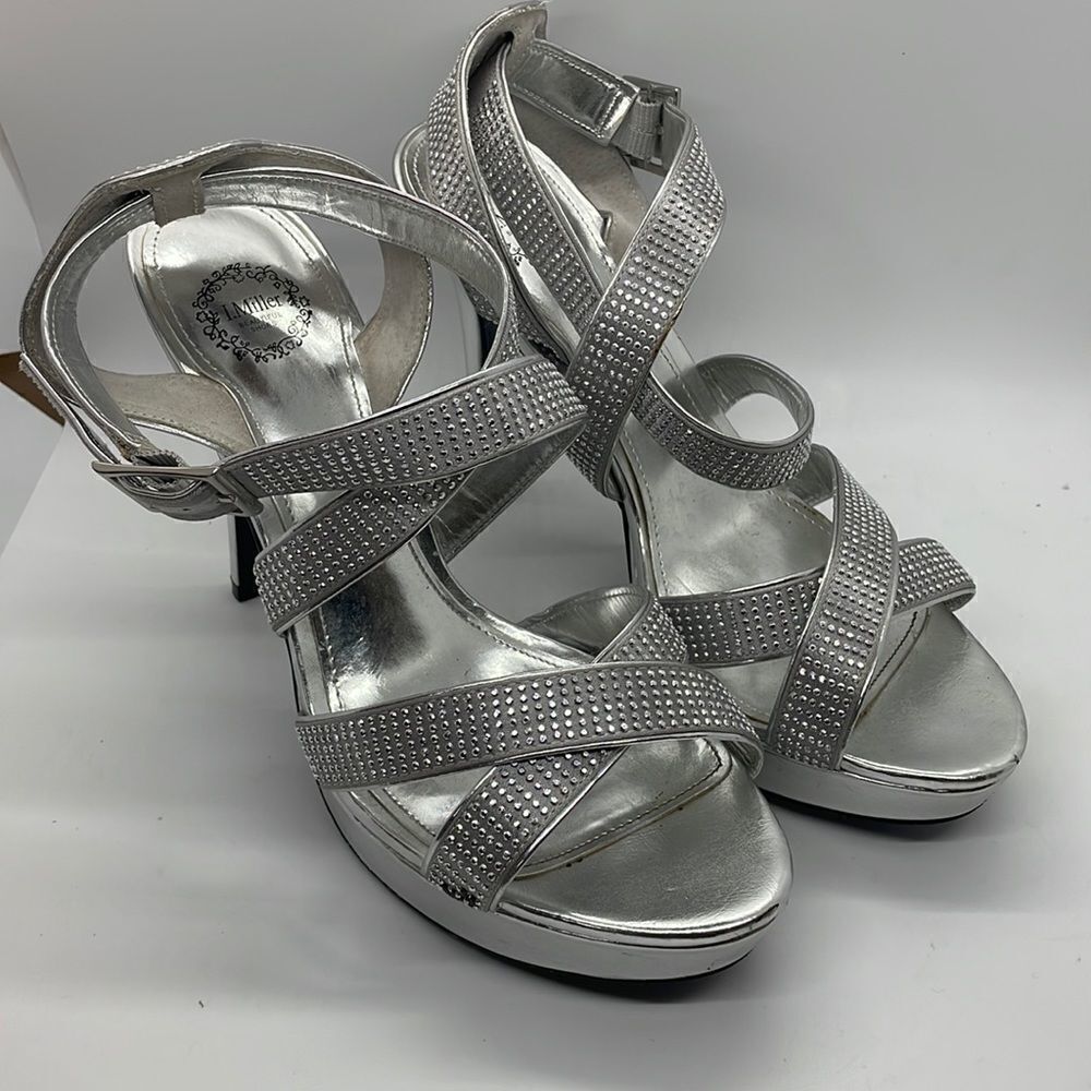 L Miller Beautiful Shoes  Silver Rhinestones Wrap Ankle 9M Sexy Dressy